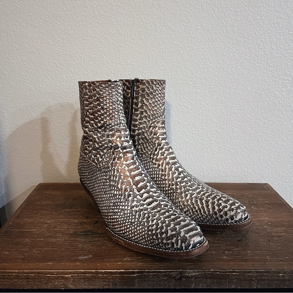 Men’s Python Boots